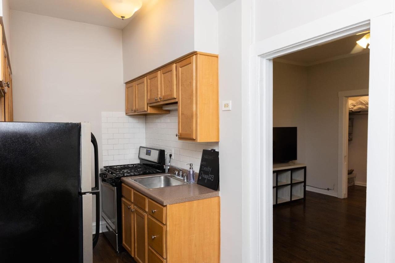 Апартаменты Frontdesk Open Studio Apt Near Promontory Point Чикаго Экстерьер фото